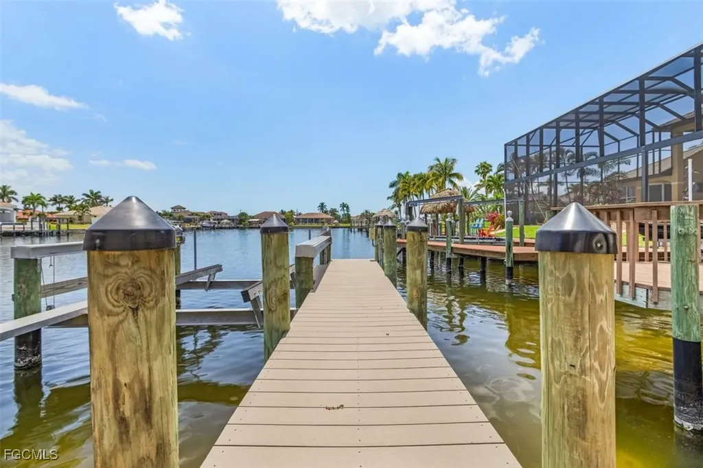 2604 Cape Coral Parkway W Cape Coral FL 33914