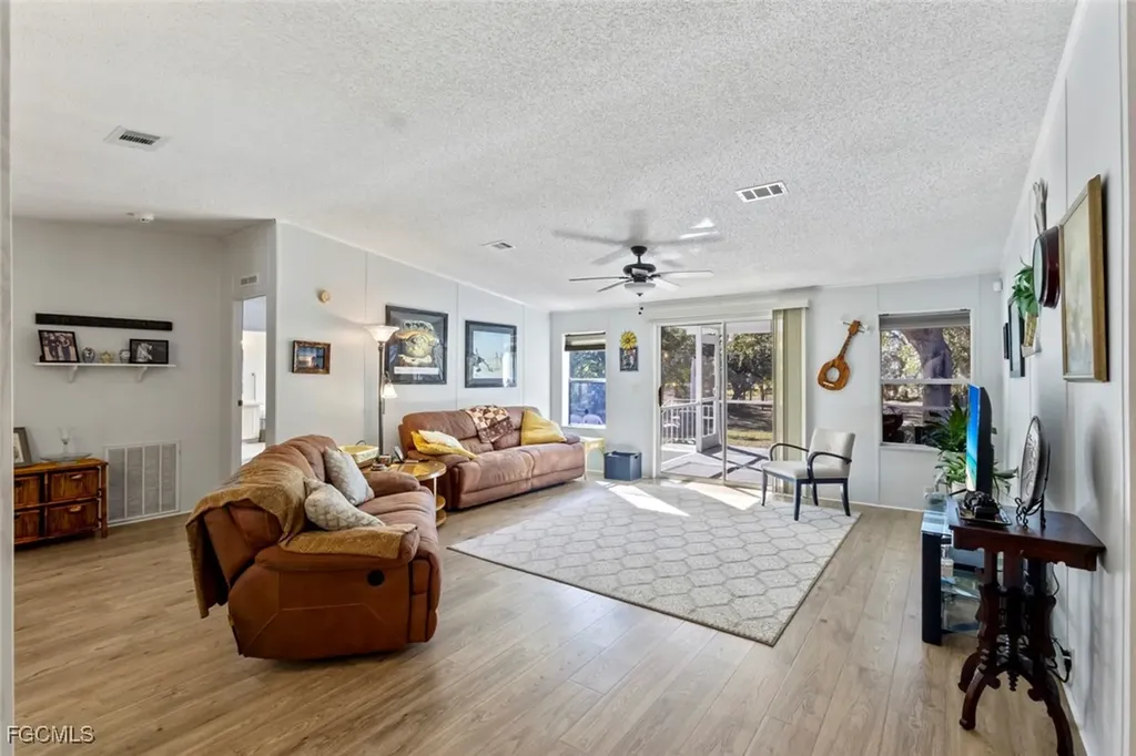 29414 Pine Villa Circle Punta Gorda FL 33982