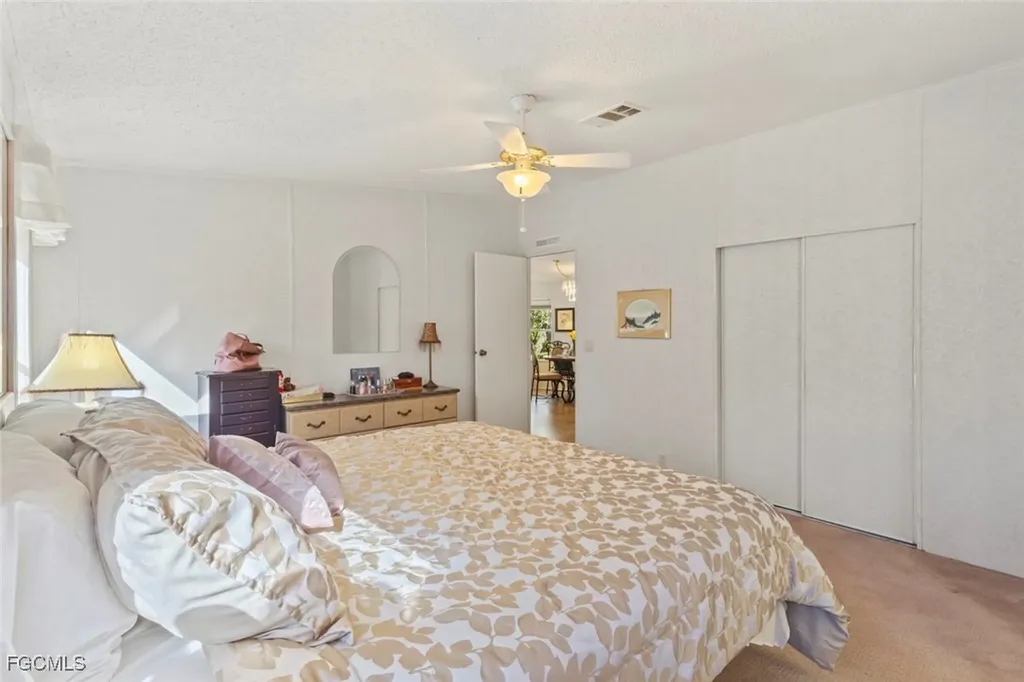 29414 Pine Villa Circle Punta Gorda FL 33982