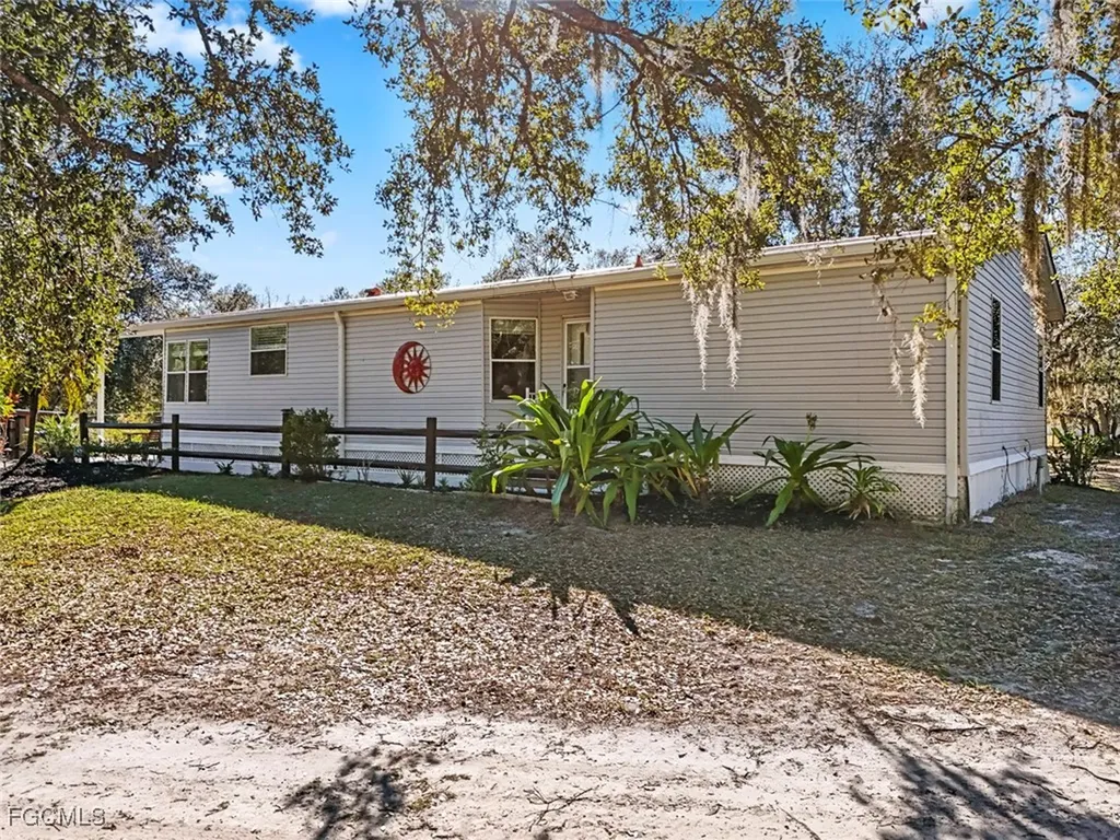 29414 Pine Villa Circle Punta Gorda FL 33982