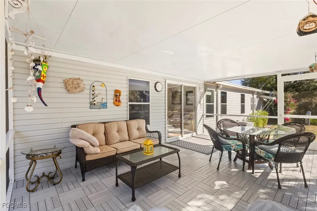 29414 Pine Villa Circle Punta Gorda FL 33982