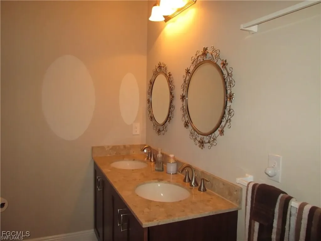 10702 Cetrella Drive Fort Myers FL 33913