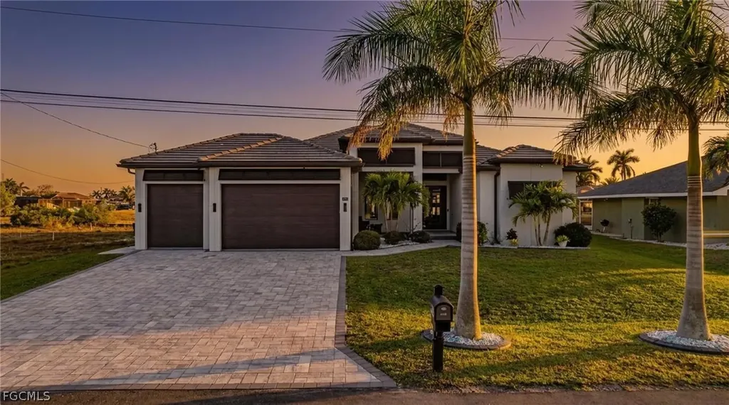 2524 SW 25th Street Cape Coral FL 33914