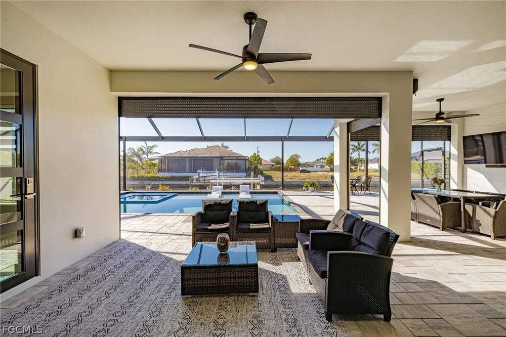 2524 SW 25th Street Cape Coral FL 33914