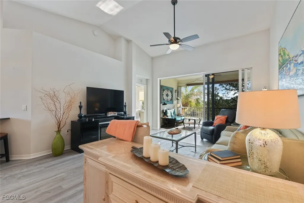 10117 Colonial Country Club Boulevard Fort Myers FL 33913