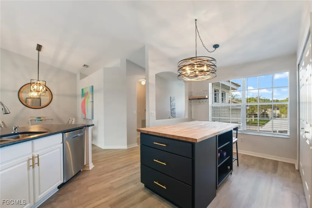 10117 Colonial Country Club Boulevard Fort Myers FL 33913