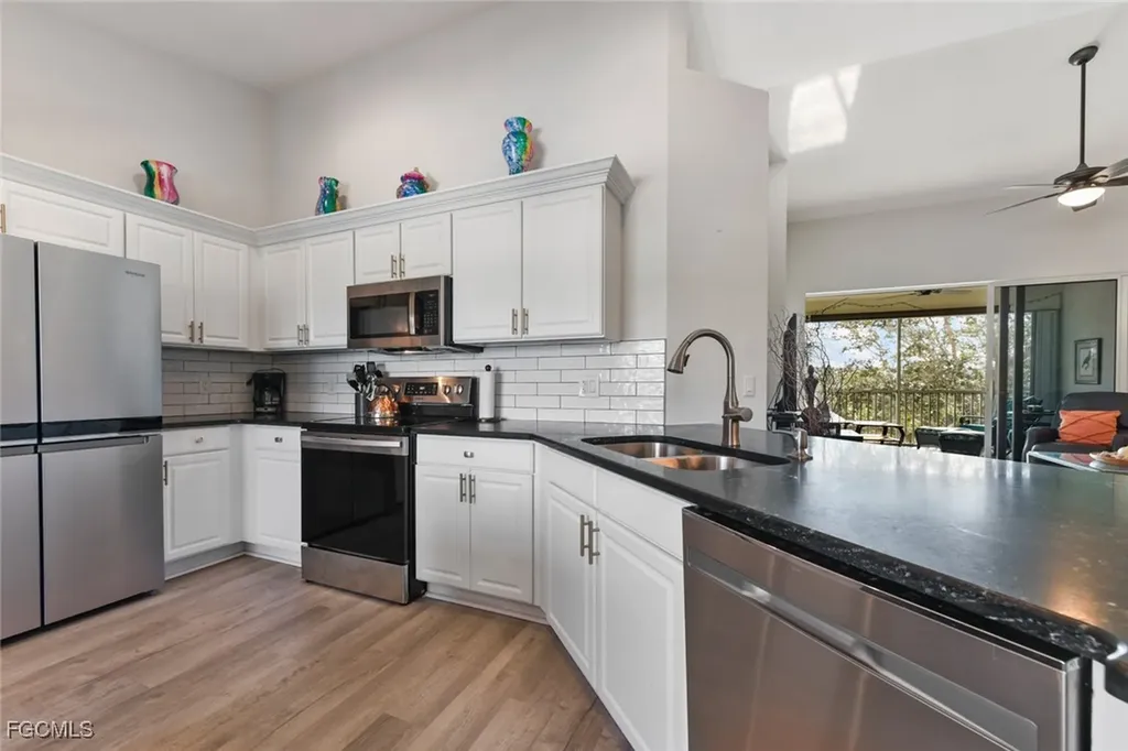 10117 Colonial Country Club Boulevard Fort Myers FL 33913