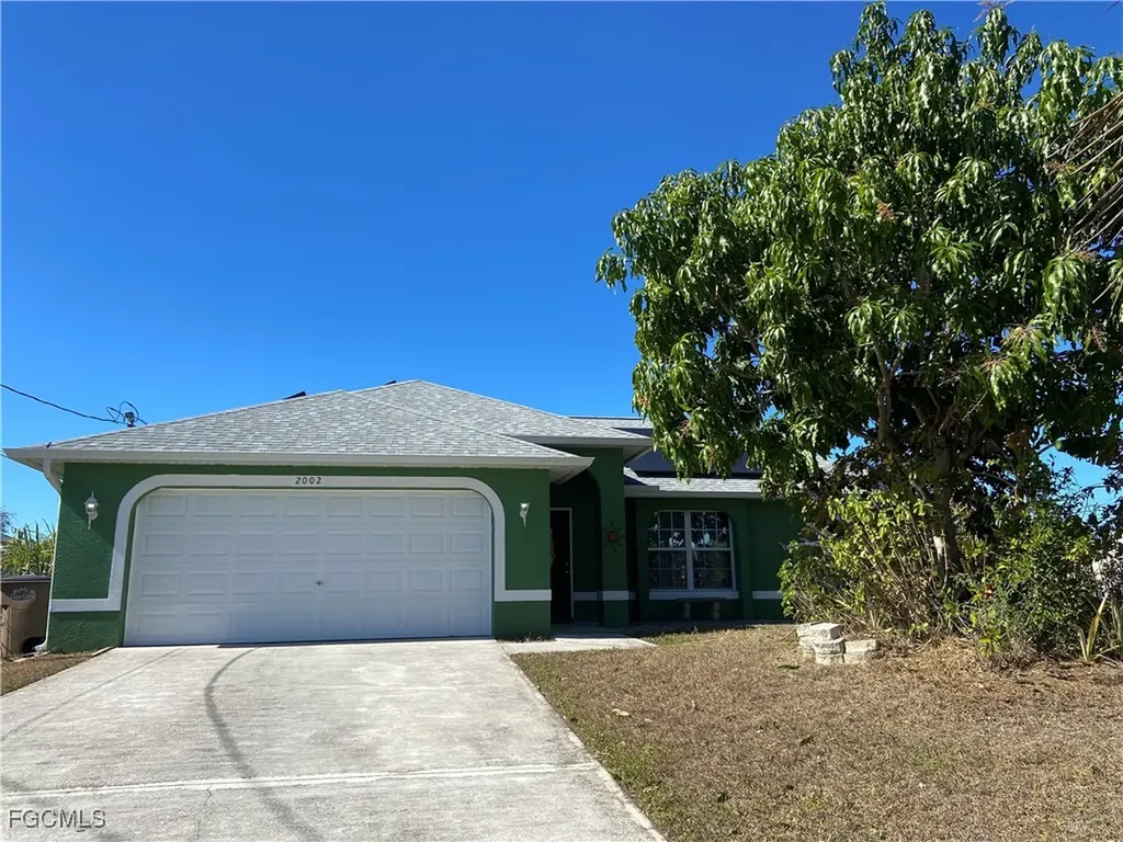 2002 SW 15th Place Cape Coral FL 33991