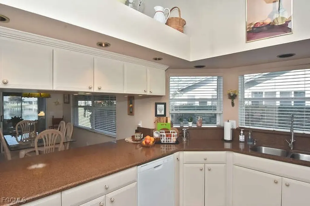 2301 Mcgregor Park Circle Fort Myers FL 33908