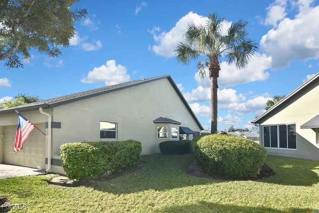 2301 Mcgregor Park Circle Fort Myers FL 33908