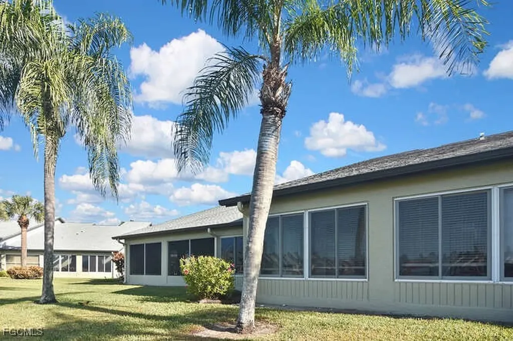 2301 Mcgregor Park Circle Fort Myers FL 33908