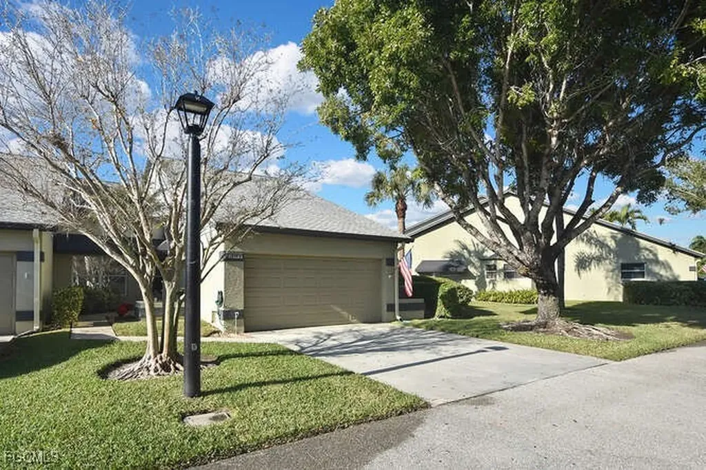 2301 Mcgregor Park Circle Fort Myers FL 33908