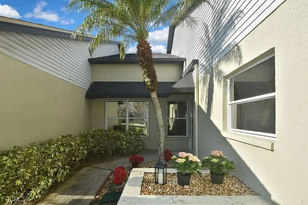 2301 Mcgregor Park Circle Fort Myers FL 33908