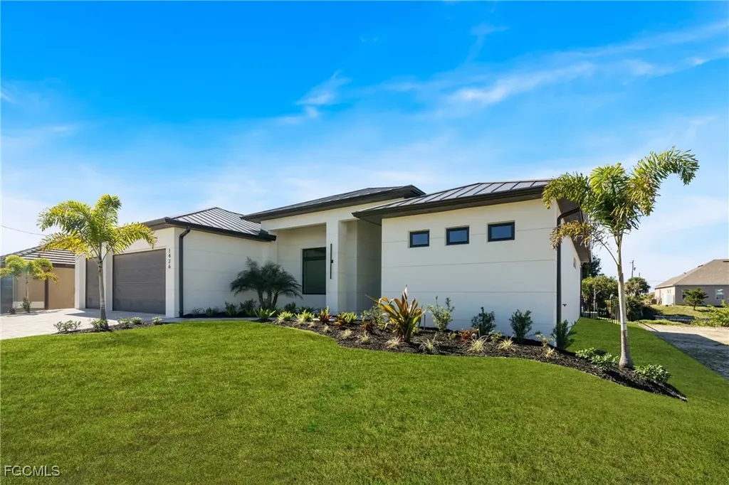 1426 NW 39th Avenue Cape Coral FL 33993