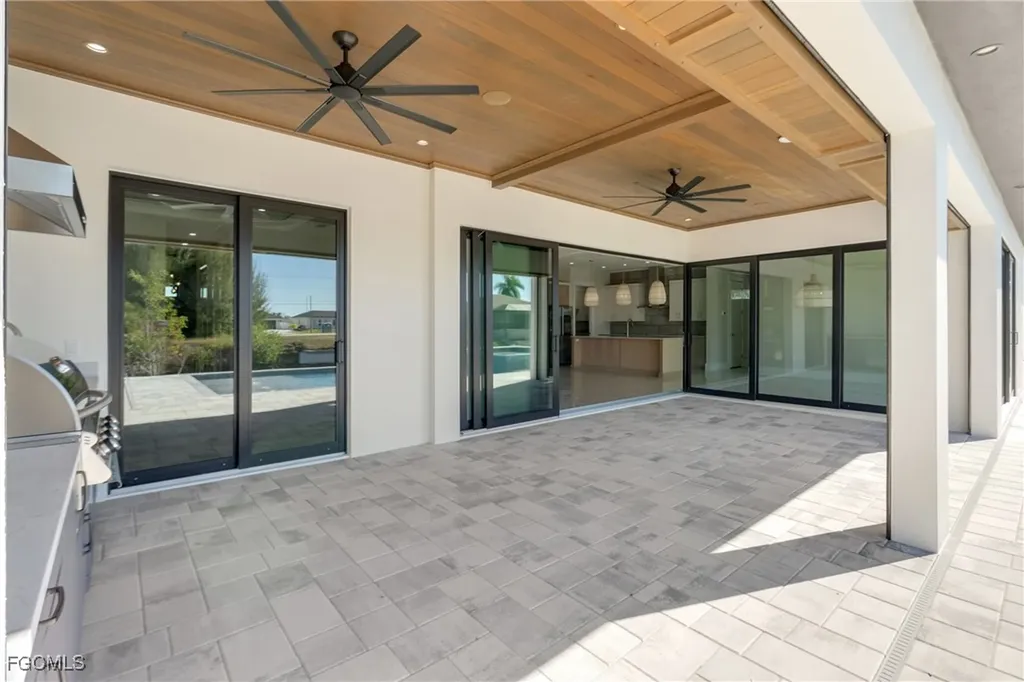 1426 NW 39th Avenue Cape Coral FL 33993
