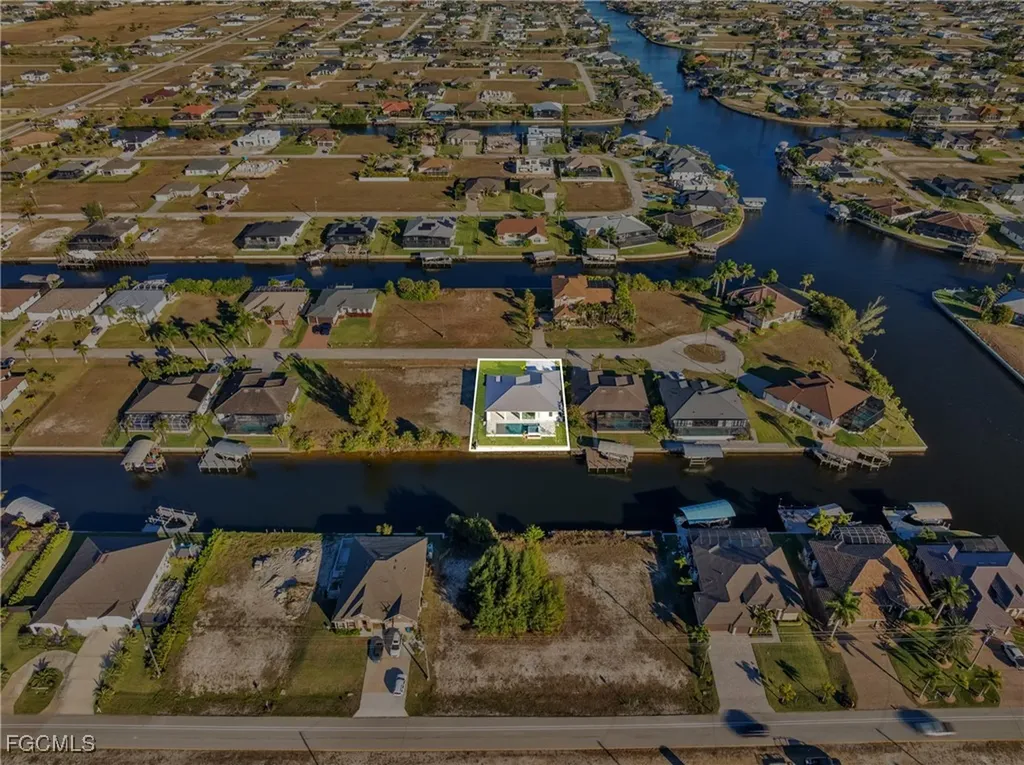 1426 NW 39th Avenue Cape Coral FL 33993