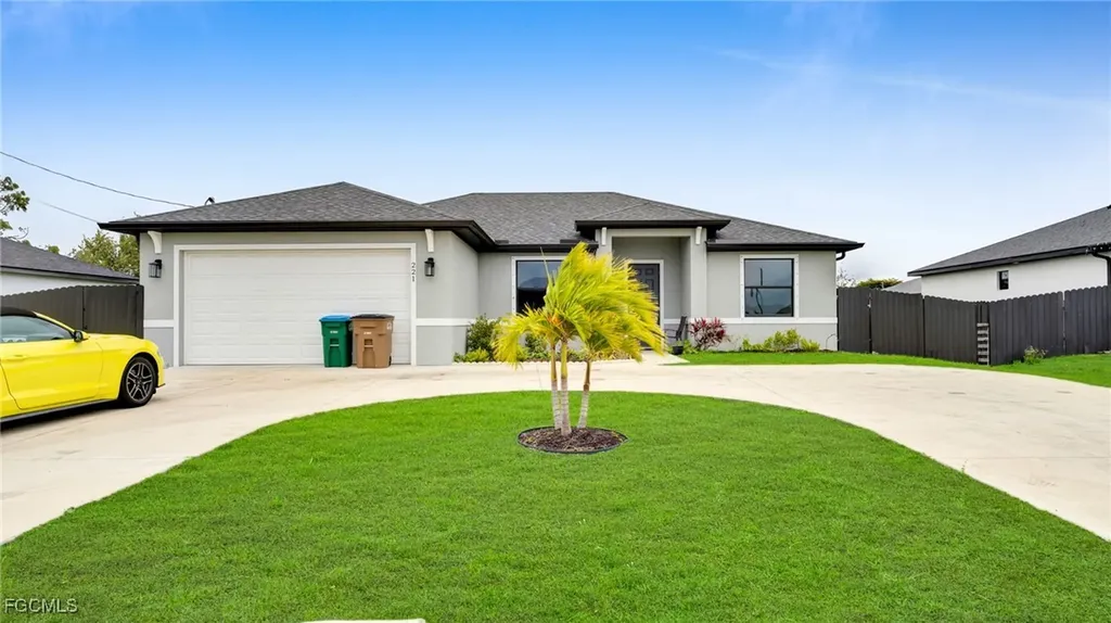 Cape Coral FL, 221 Chiquita Boulevard N