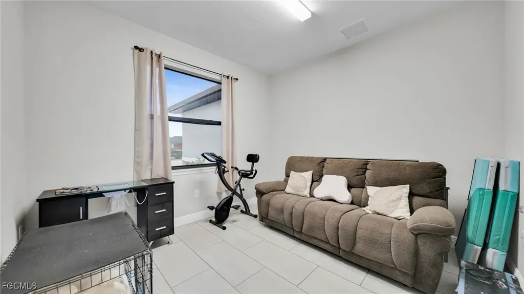 221 Chiquita Boulevard N Cape Coral FL 33993