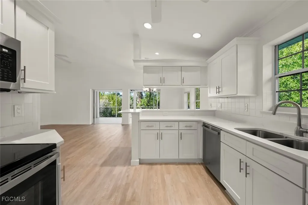 1832 Farm Trail Sanibel FL 33957