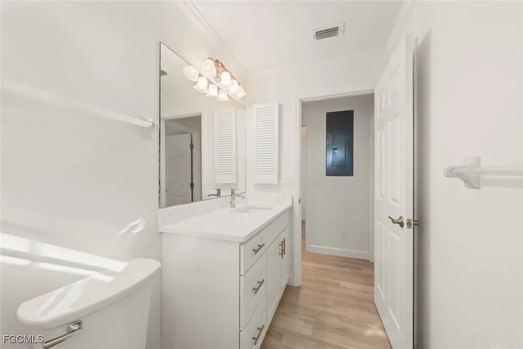 1832 Farm Trail Sanibel FL 33957