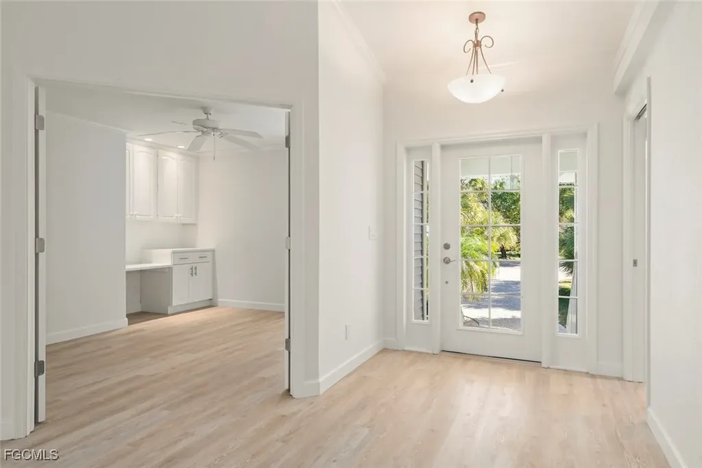 1832 Farm Trail Sanibel FL 33957