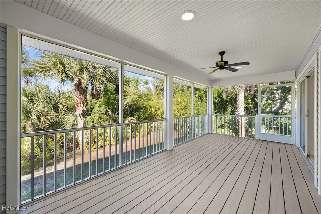 1832 Farm Trail Sanibel FL 33957