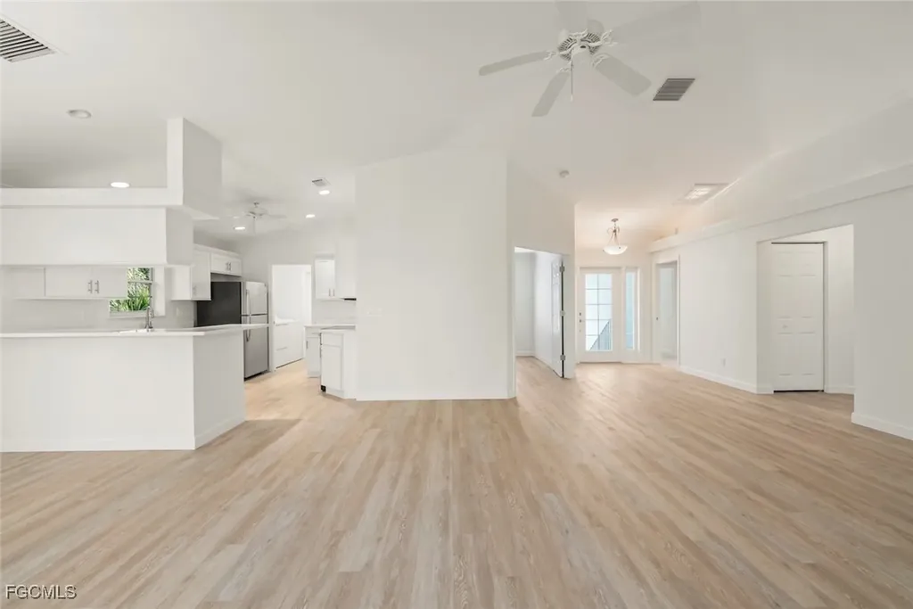 1832 Farm Trail Sanibel FL 33957