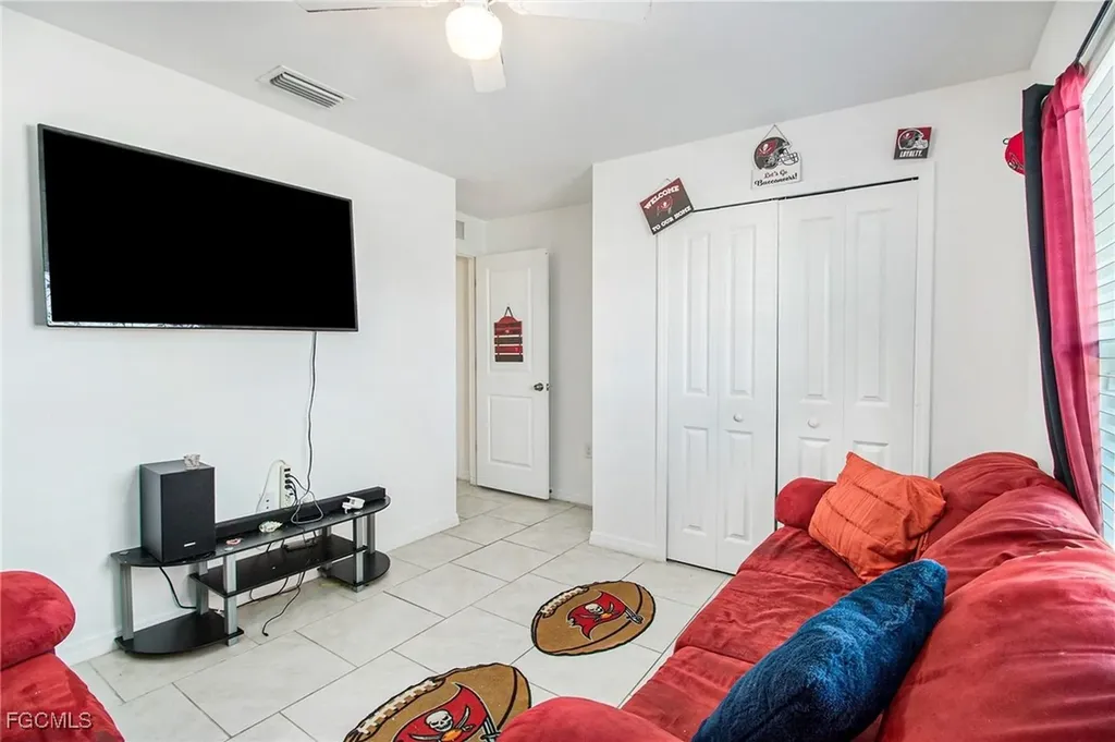4054 San Clemente Court North Fort Myers FL 33917