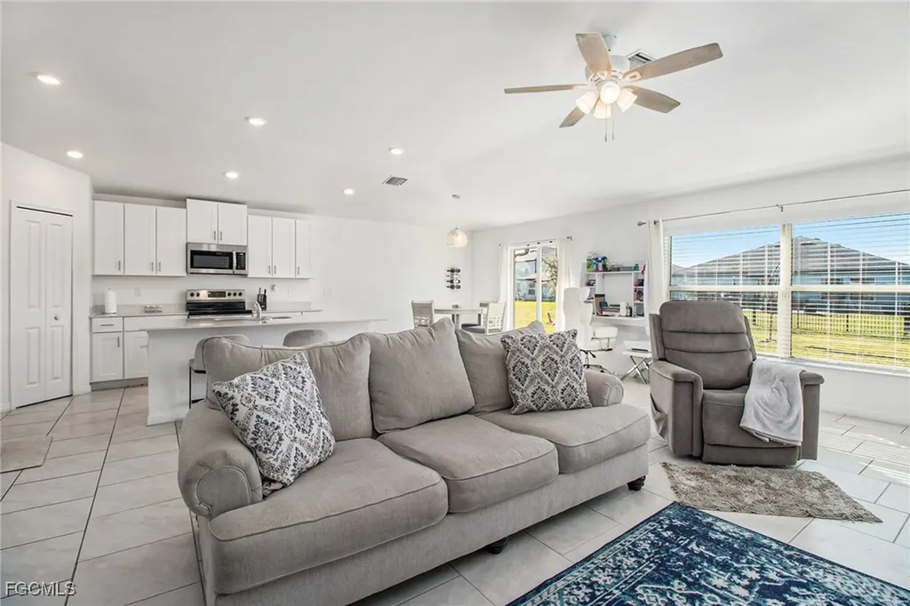 4054 San Clemente Court North Fort Myers FL 33917