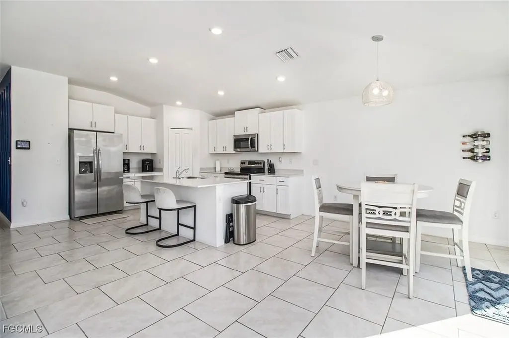 4054 San Clemente Court North Fort Myers FL 33917