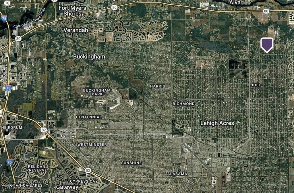 2104 Grant Avenue Alva FL 33920