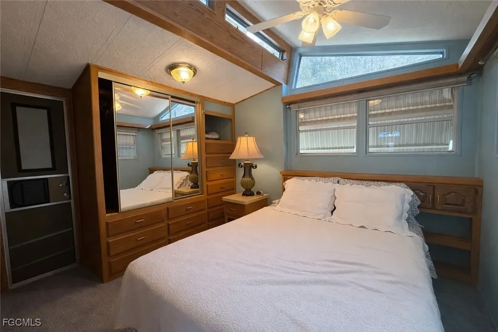 318 Fountain View Boulevard North Fort Myers FL 33903