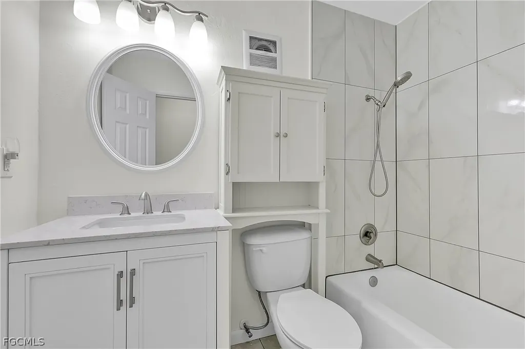 203 Lowry Avenue Lehigh Acres FL 33936