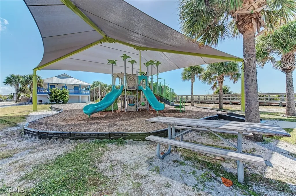 12084 Beiman Avenue Port Charlotte FL 33981
