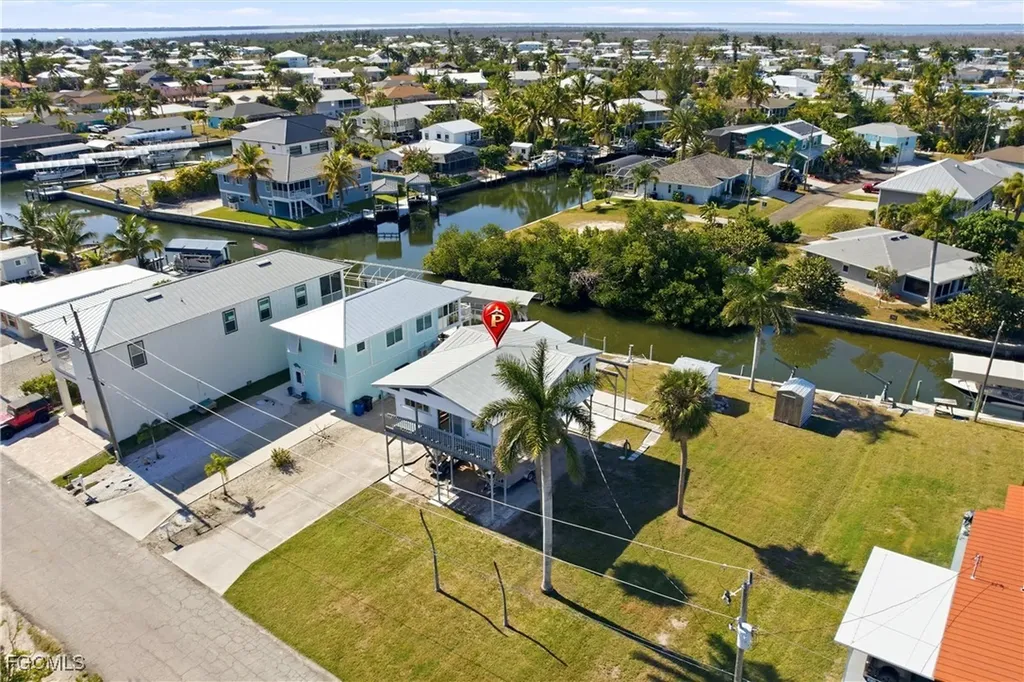 2661 Bamboo Street St. James City FL 33956
