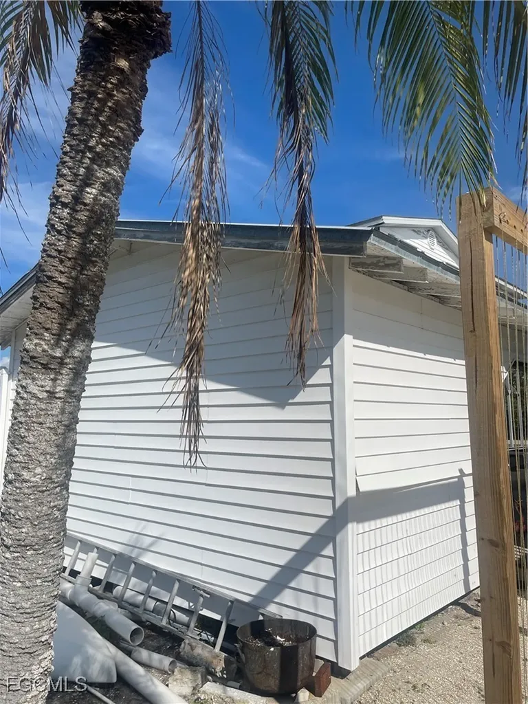 2661 Bamboo Street St. James City FL 33956