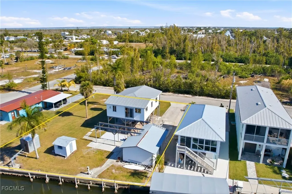 2661 Bamboo Street St. James City FL 33956