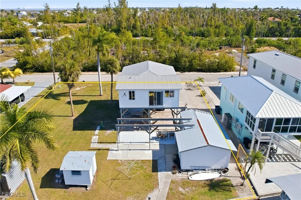 2661 Bamboo Street St. James City FL 33956