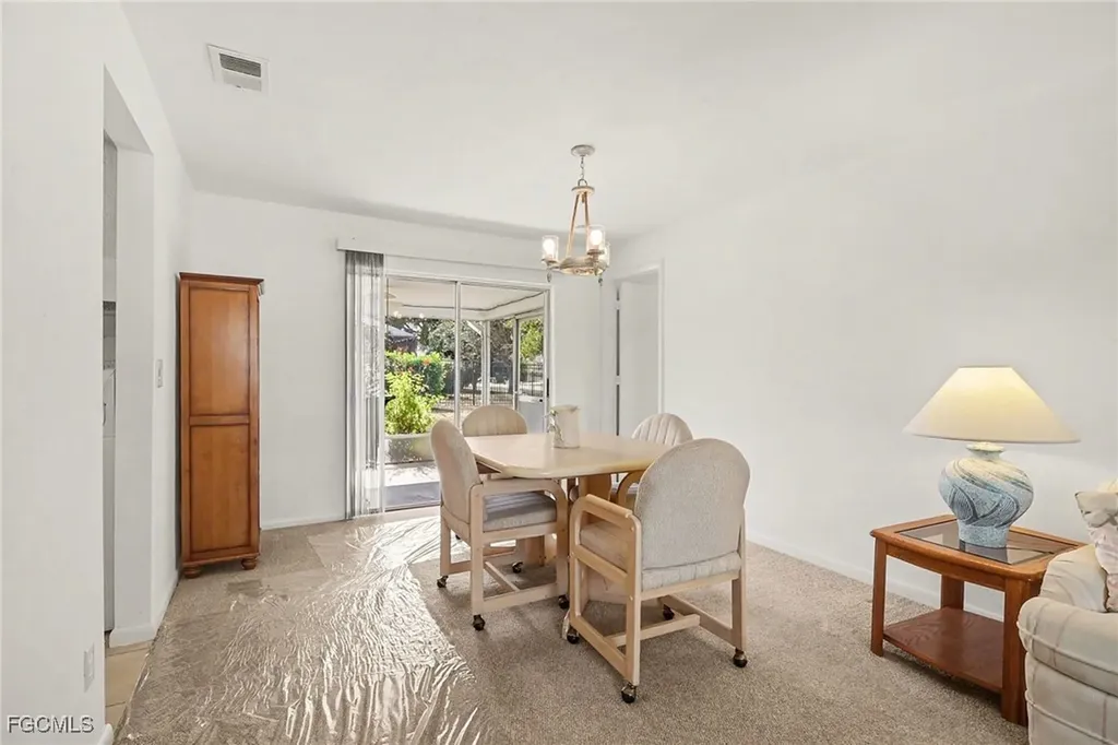 502 SE 32nd Street Cape Coral FL 33904