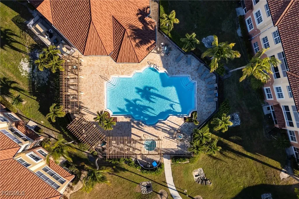 1121 Van Loon Commons Circle Cape Coral FL 33909