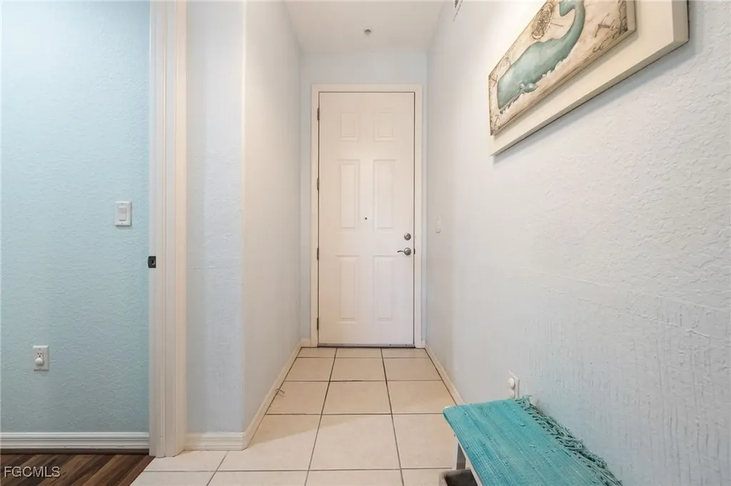 1121 Van Loon Commons Circle Cape Coral FL 33909