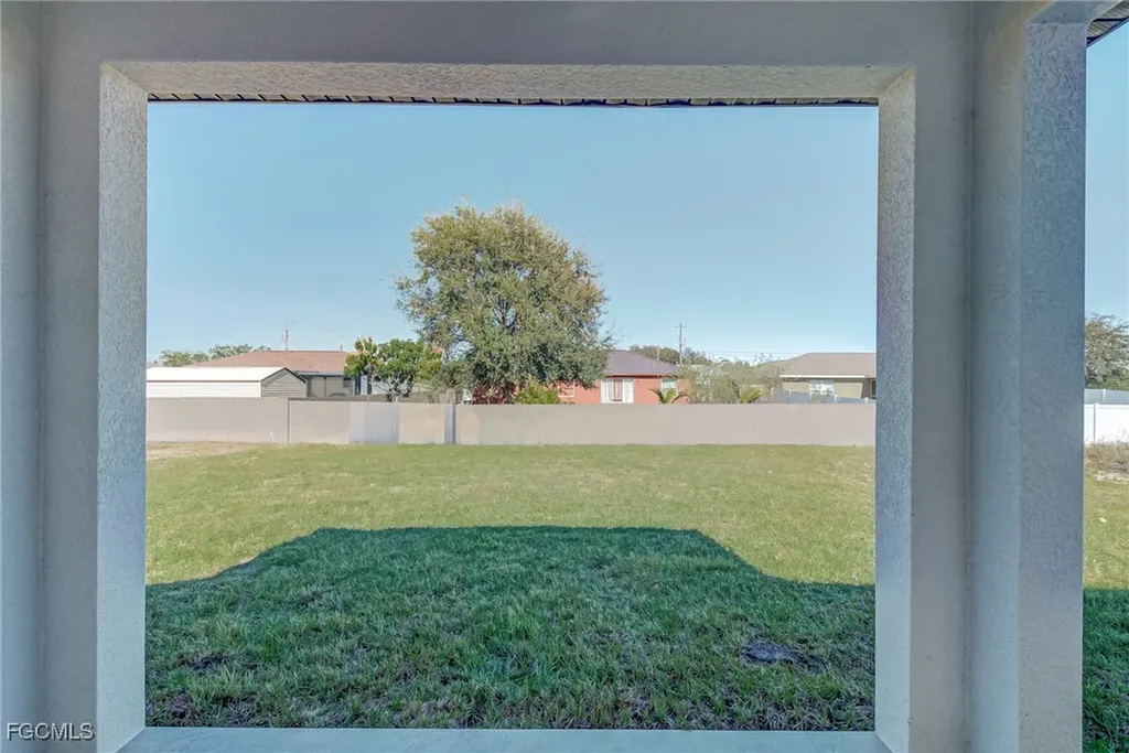 4102 13th Street SW Lehigh Acres FL 33976