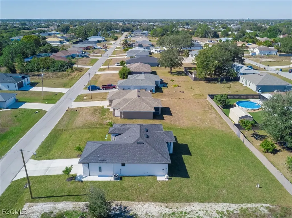 4102 13th Street SW Lehigh Acres FL 33976