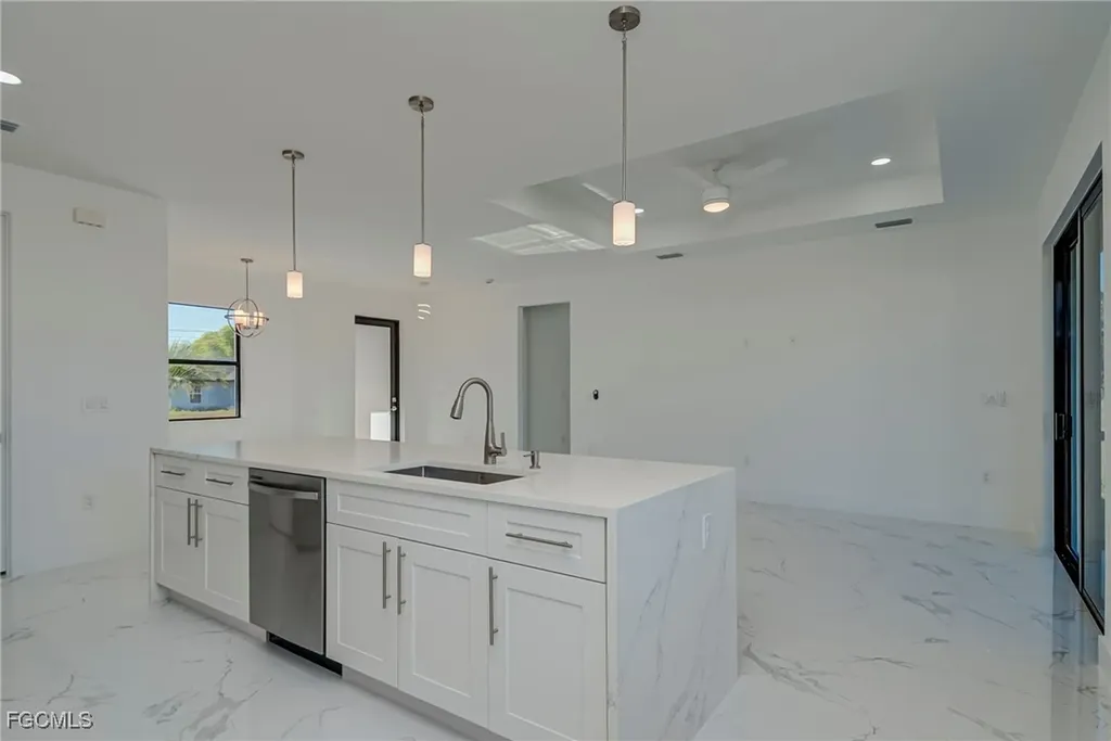 4102 13th Street SW Lehigh Acres FL 33976