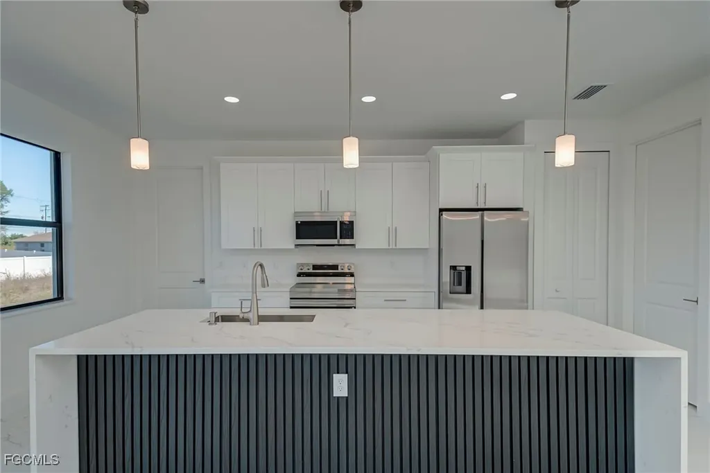 4102 13th Street SW Lehigh Acres FL 33976