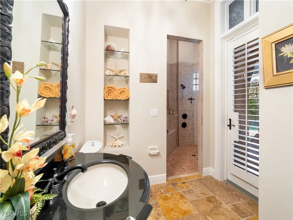 1265 Canterbury Drive Fort Myers FL 33901