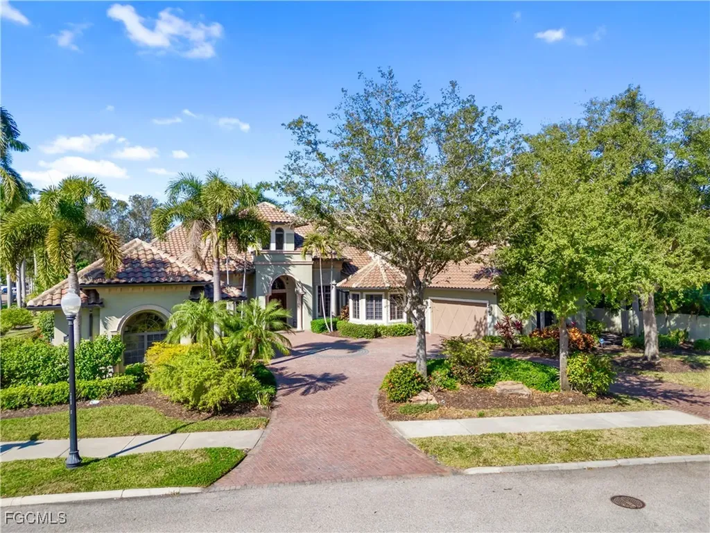 1265 Canterbury Drive Fort Myers FL 33901