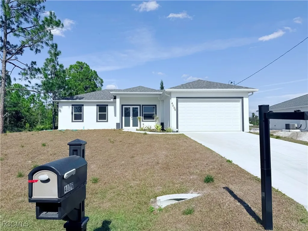 4006 2nd Street SW Lehigh Acres FL 33976