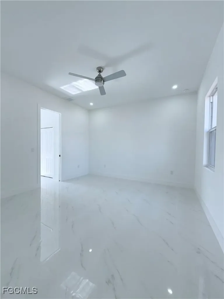 4006 2nd Street SW Lehigh Acres FL 33976