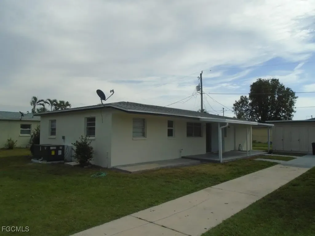 11411 Linda Loma Drive Fort Myers FL 33908